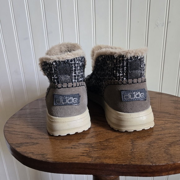 Hey Dude Denny Cozy Black and Cream Tweed Faux Fur Lined Moccasin Shoe - Picture 8 of 10